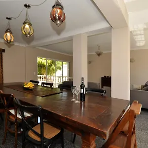  Bed and breakfast Beachhouselagos Portugal